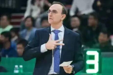 现成的作业都抄不明白?被爆冷的西班牙队是触底还是滑向深渊
