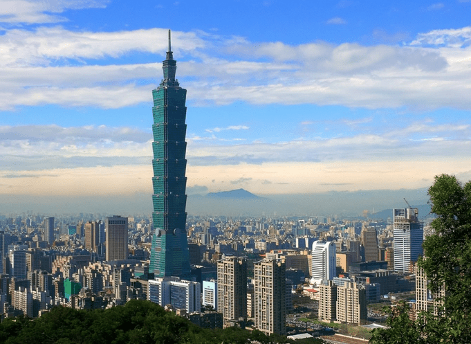 三狮世界杯战前右路首发存悬念